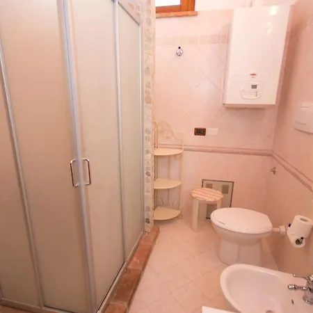 Podere Raffaello Apartment